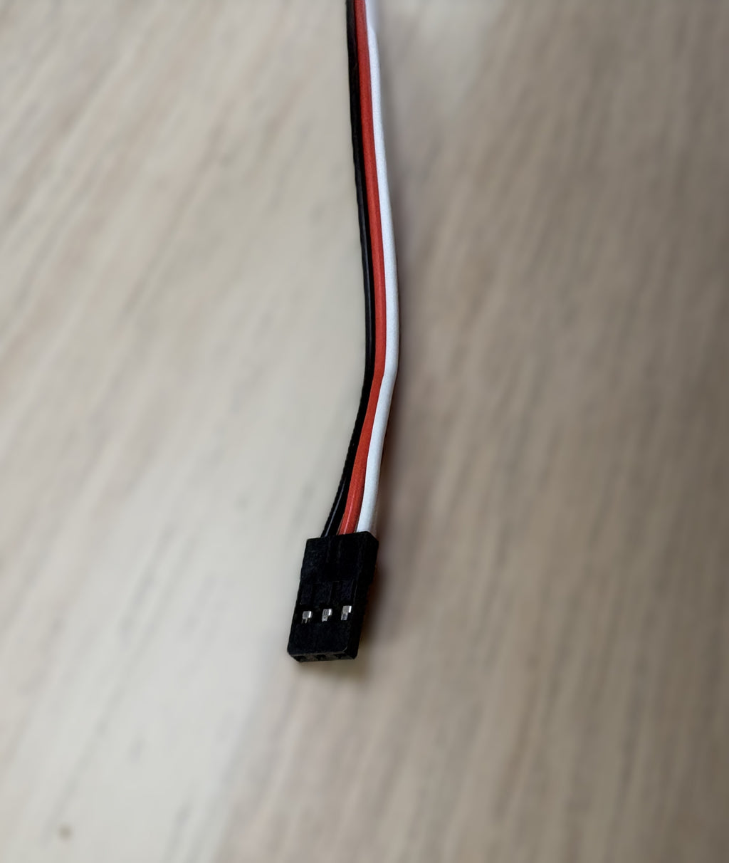 Universal Servo Extension Heavy Duty 22AWG 6in (15cm)